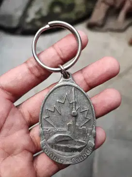 Gantungan Kunci Vintage Toronto Canada Solid Pewter