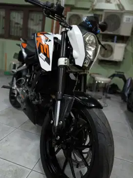 KTM Duke 200 2018 tuker tambah