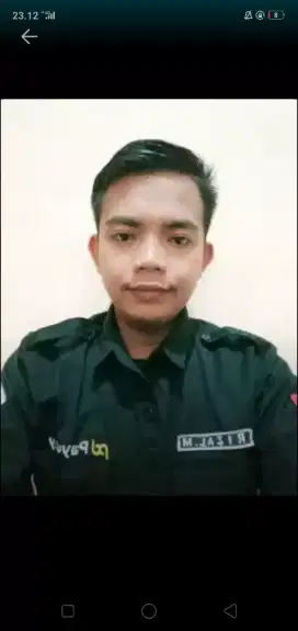 Rizal Maulana Cari jadi OB clening service DLL
