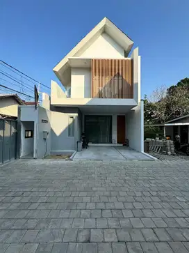 Dijual Rumah di Town House Dekat MRT Lebak Bulus