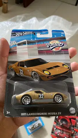 Hotwheels 1971 Lamborghini Miura SV