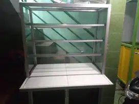 Dijual Etalase kaca