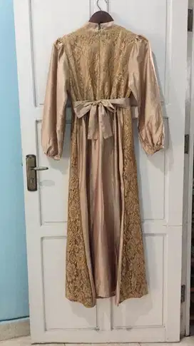 jual dress brukat wrn gold
