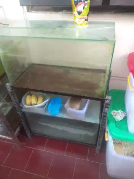 Aquarium size 60 x 30 2 biji sama rak siku minat wa aja no CACICU