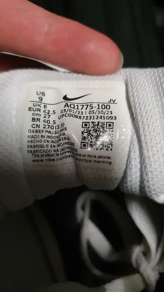 Nike Ebernon putih bahan kulit mulus sekali