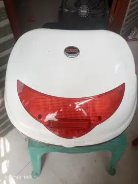 Bok motor belakang