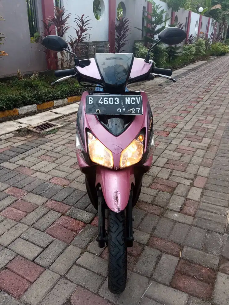 Vario 110CC merah muda 2006