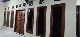 Rumah di jalan raya siap masuk ga perlu renovasi lagi, harga 550 nego