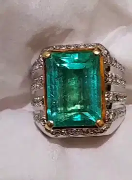 Ring Gold Diamond Natural Emerald Berly CE MINOR 12,94crt   boss