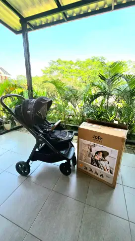 Stroller Joie Finiti Signature Preloved