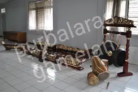 GAMELAN SALENDRO BESI