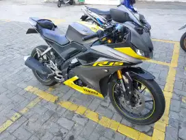 R15 V3 2019 (Pemakaian 2020) Bonus helm full face Zeus