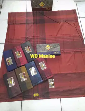 Kain sarung WADIMOR banyak motif, kode EE