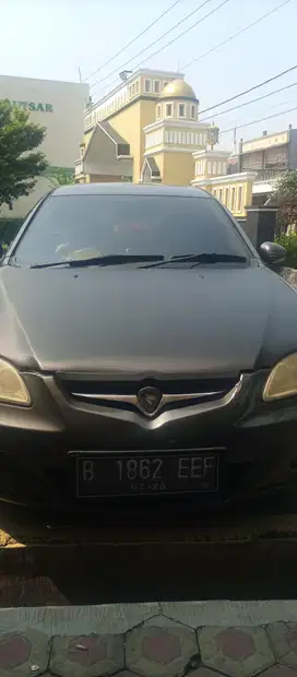 Proton Gen2 2010 Bensin