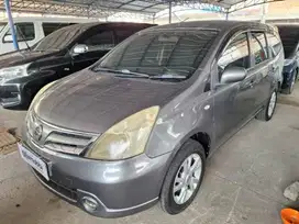 DP Rendah - Nissan Grand Livina 1.5 SV Bensin-MT 2012 (GT)