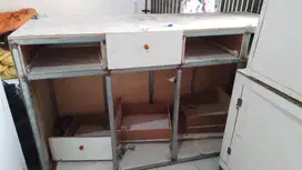 Booth jualan/lemari penyimpanan