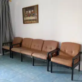 Sofa kayu minimalis Lily Siro