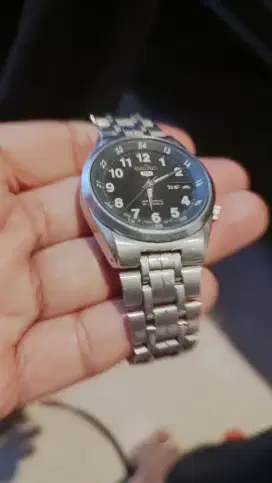 Jam seiko 5 dial military