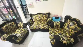 Dijual sofa ruang tamu