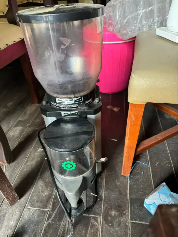 Grinder anfim kopi