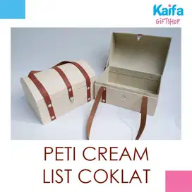 GiftBox/ Hamper Peti plus jinjing (Cream)