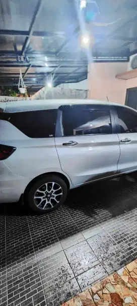 Sewa Mobil / Rental Mobil + Sopir