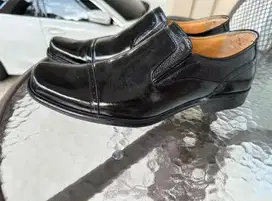 Dijual Sepatu Kerja Pria Merk Buccheri