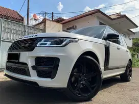 LAND ROVER RANGE ROVER VOGUE HSE 2017 WHITE ON BLACK