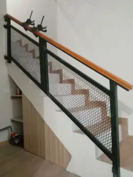 Tukang las panggilan ke rumah