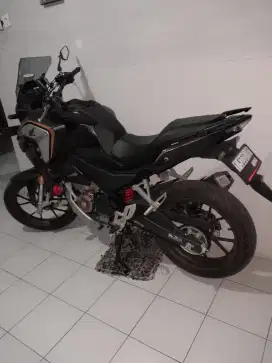 Jual cb150x pembelian 2024 bln 1 km 1000perak msh ky baru istimewa