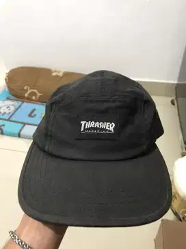 topi five panel thrasher