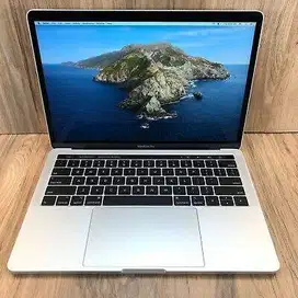 Macbook Pro 13 2019 i5 8 128gb touchbar