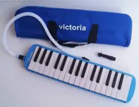 PIANIKA VICTORIA