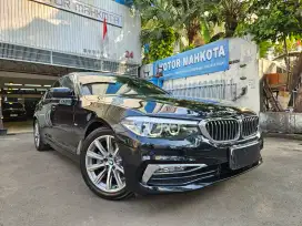 40 rb KM BMW 520d diesel G30 Luxury 2017 hitam 520 d black ori bagus