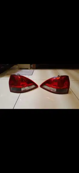 Lampu pajero kanan kiri