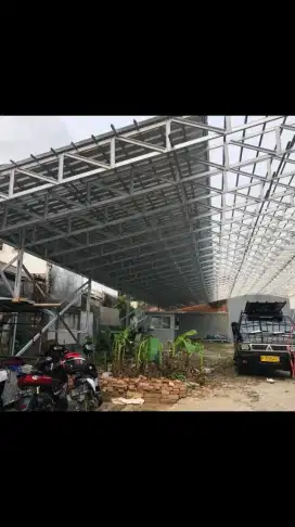 Gudang pake rangka baja ringan