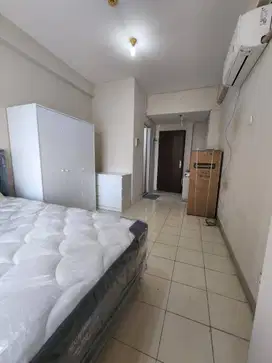 DISEWAKAN APT SUNTER PARK VIEW LANTAI 9 FURNISH