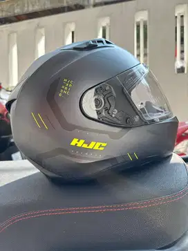 HJC i10 Maze size M