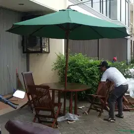 Meja Payung Set Bangku Teras