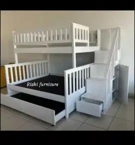 Dipan susun minimalis