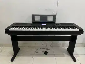 Yamaha DGX 660 - Portable Grand Piano