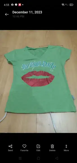Kaos lips green