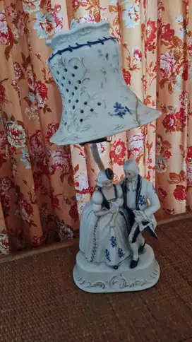 Lampu Porcelain Vintage (Bekas)