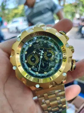 Jam Invicta super jumbo