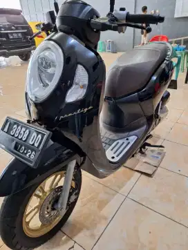 Scoopy prestige 2021