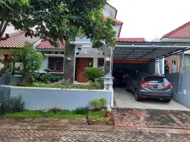 Jual Rumah Lt 180M² Di Graha Taman Bunga BSB City furnished