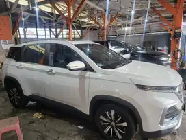 Wuling Almaz Exlusive Turbo panoramic sunroof