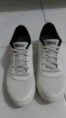Sepatu Skechers Go Walk 6 Original