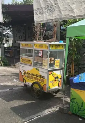 Cari Karyawan untuk Stand Pisang Goreng