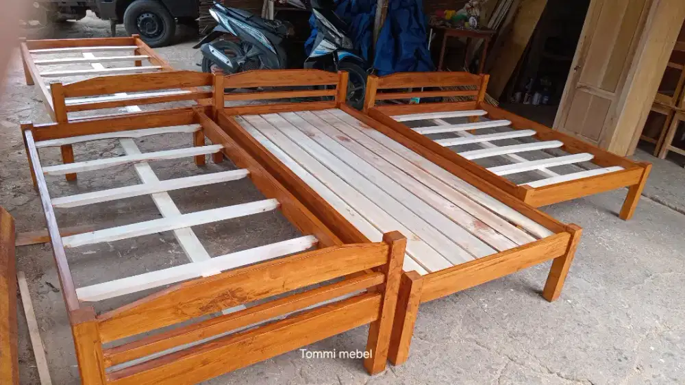 Dipan ukuran 100x200